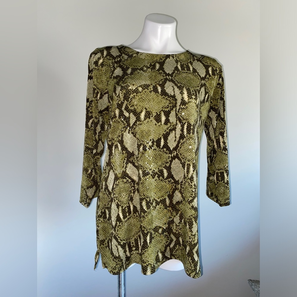 Susan Graver olive green tunic top
